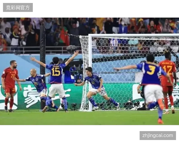 森保一高压反击战术奏效，日本队中前场逼抢强度打乱德国队组织节奏